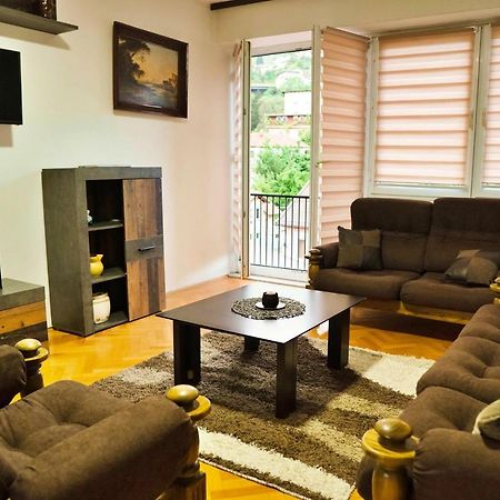 Vijecnica View 2Bdr Apartment With Balcony - Best Location Сараево Екстериор снимка