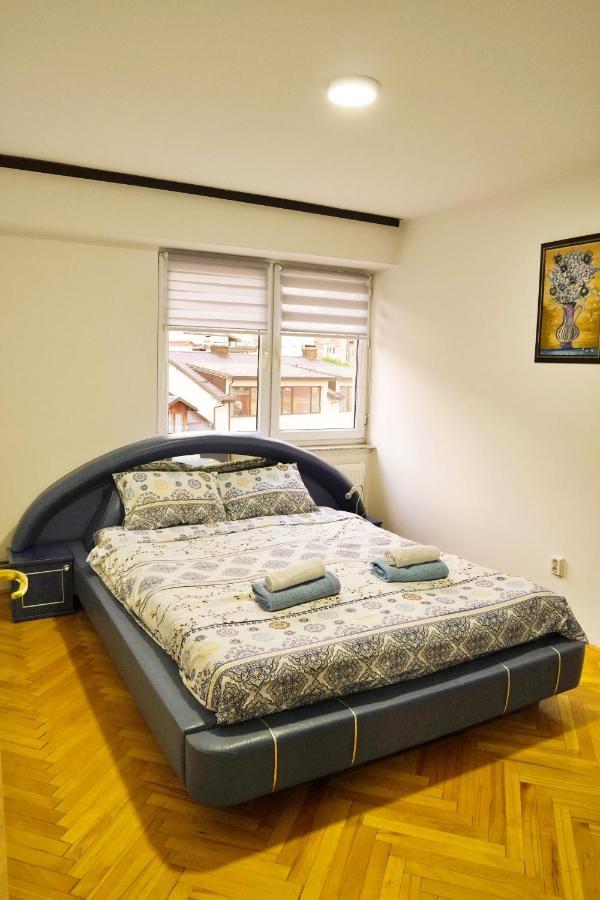 Vijecnica View 2Bdr Apartment With Balcony - Best Location Сараево Екстериор снимка