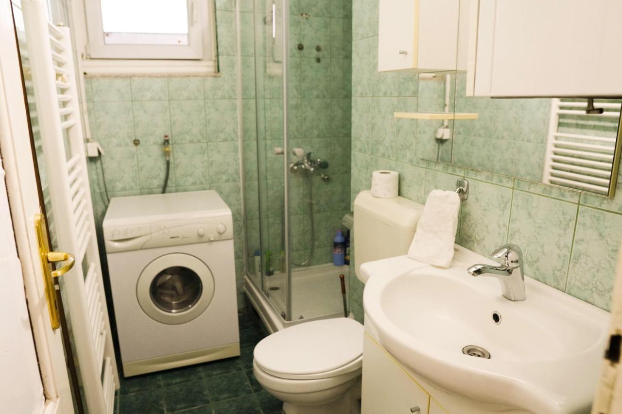 Vijecnica View 2Bdr Apartment With Balcony - Best Location Сараево Екстериор снимка